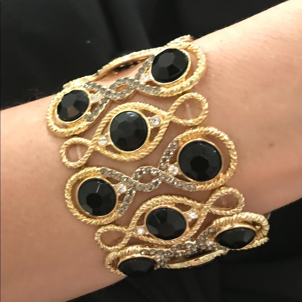 NEW beautiful black gold rhinestone bangle!